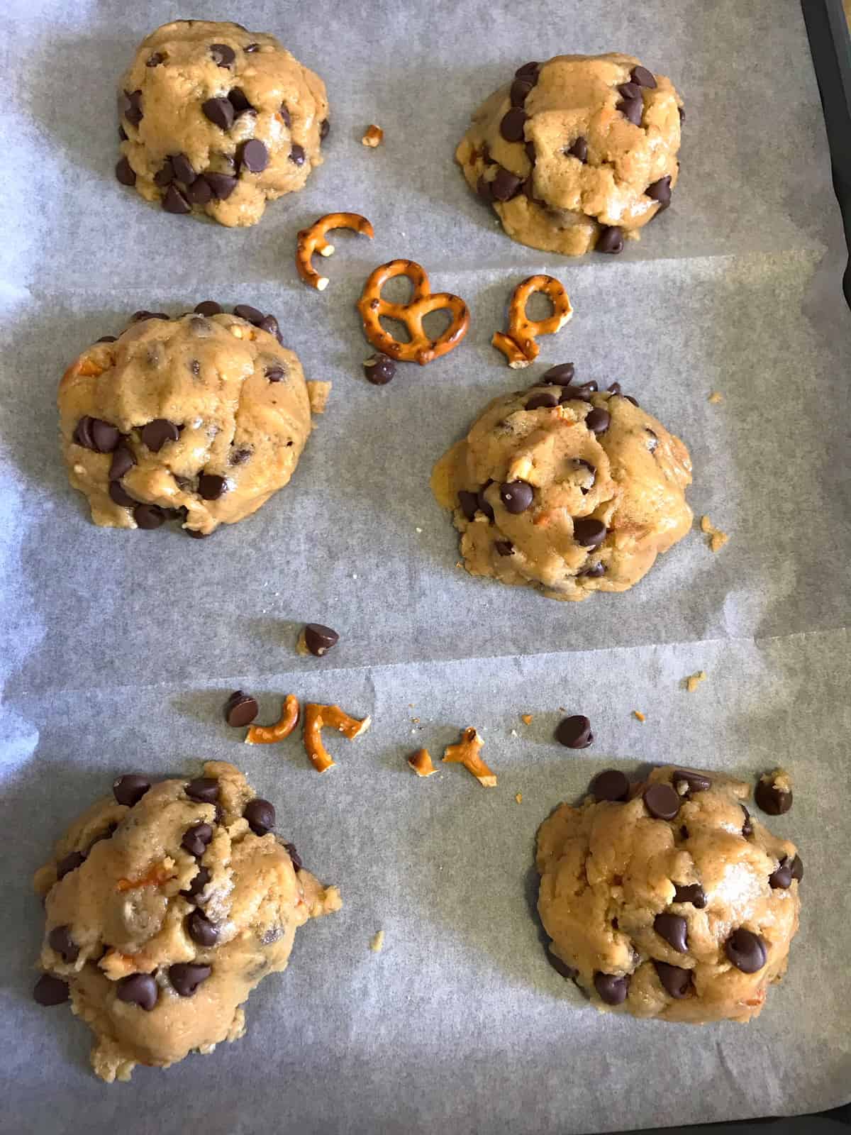 Chunky Vegan Chocolate Chip + Pretzel Cookies | Orchids + Sweet Tea