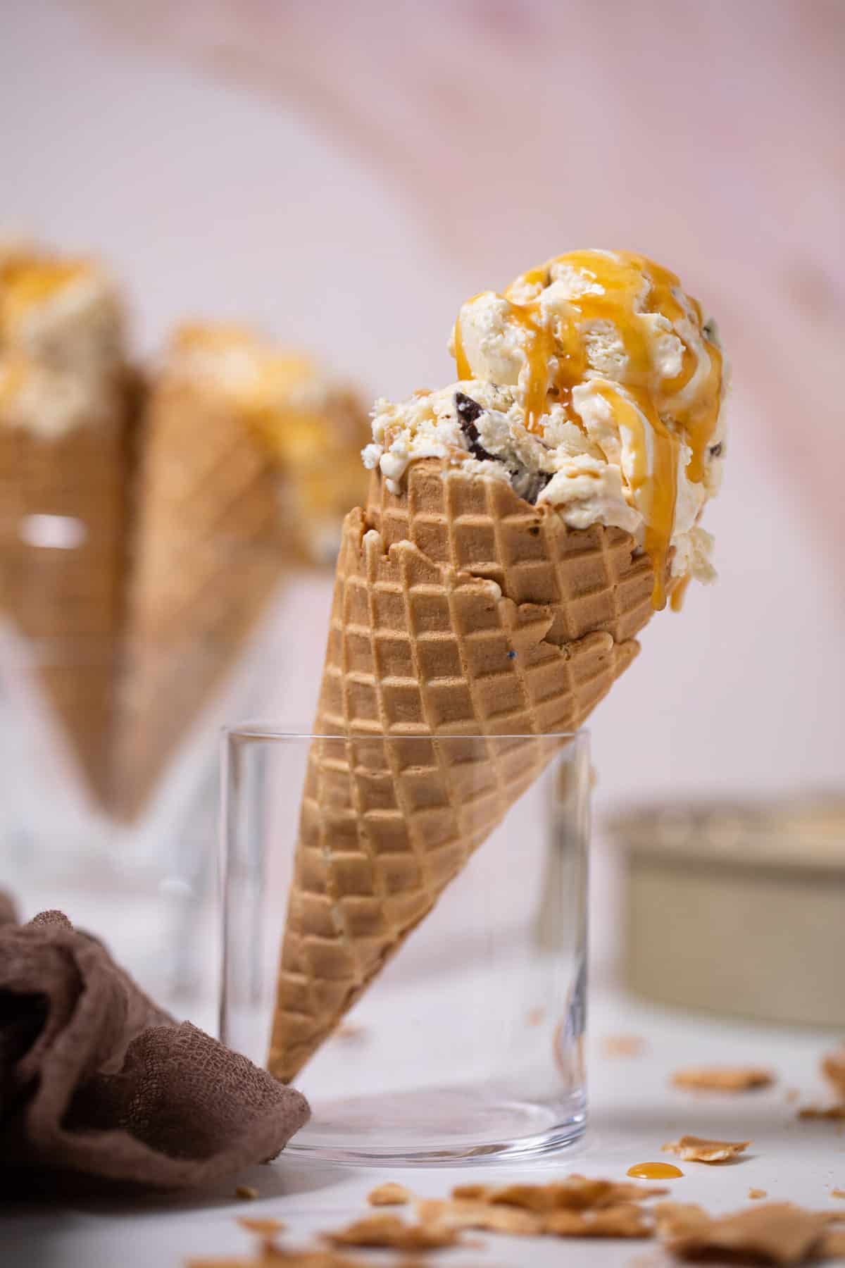 No-Churn Caramel Ice Cream in a cone.