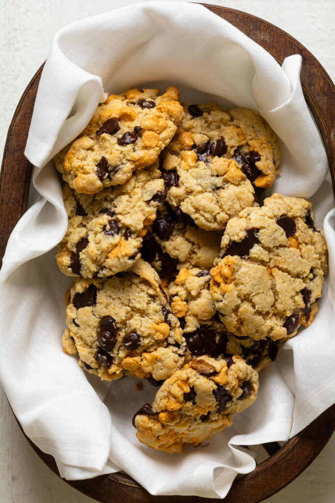 Oversized Crinkled Chocolate Chip Butterscotch Cookies | Orchids ...