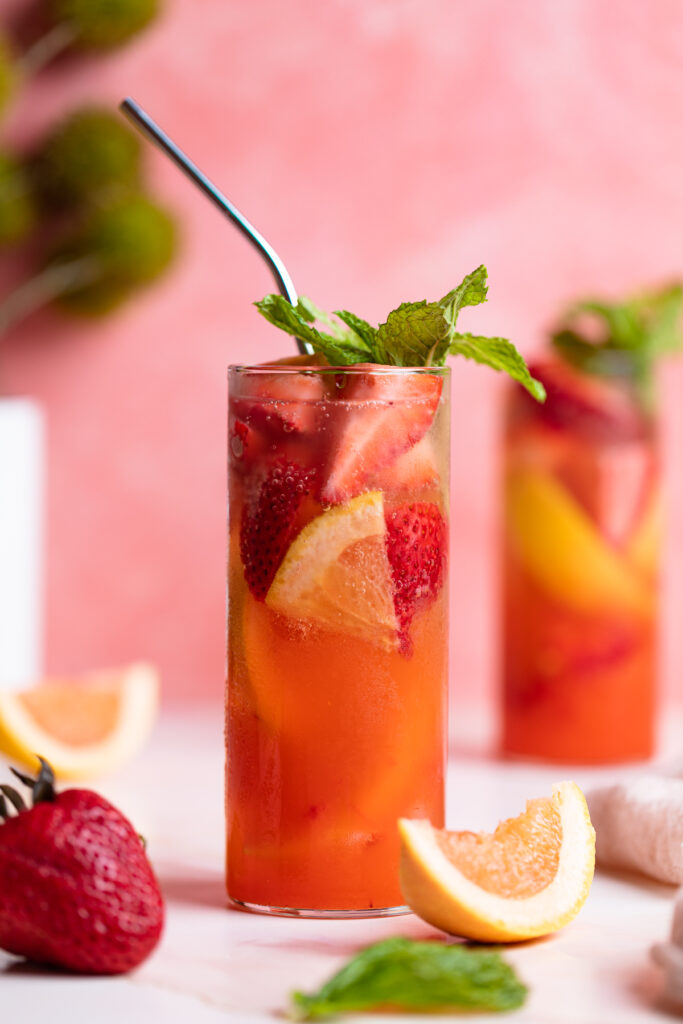 Refreshing Strawberry Grapefruit Soda Recipe 