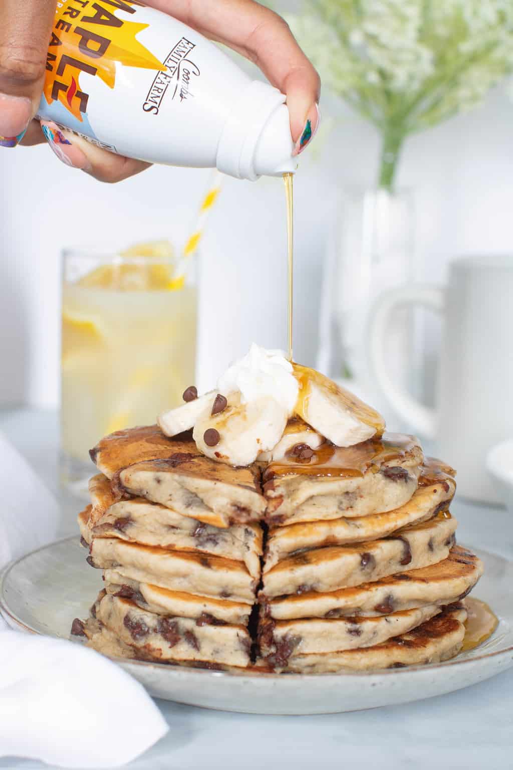 Fluffy Vegan Banana Chocolate Chip Pancakes 