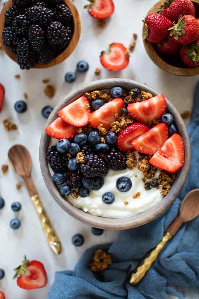 Healthy Greek Yogurt Breakfast Bowl - Orchids + Sweet Tea