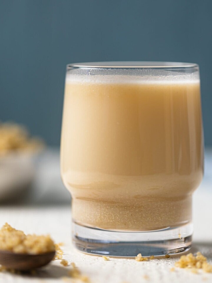 2-Minute Almond Milk Recipe (No Straining!) - Detoxinista