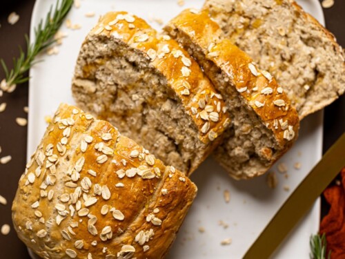 No Knead Artisan Bread (Honey Oat Recipe) - The Busy Baker