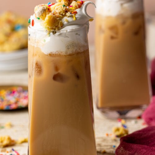 https://www.orchidsandsweettea.com/wp-content/uploads/2022/03/Sugar-Cookie-Latte-7-of-7-500x500.jpg