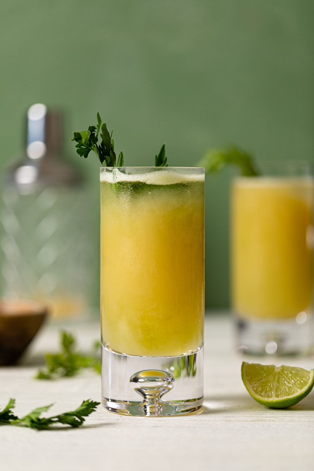 Celery Pineapple Detox Mocktail | Simple Healthy Recipes, Complex Flavors |  Orchids + Sweet Tea
