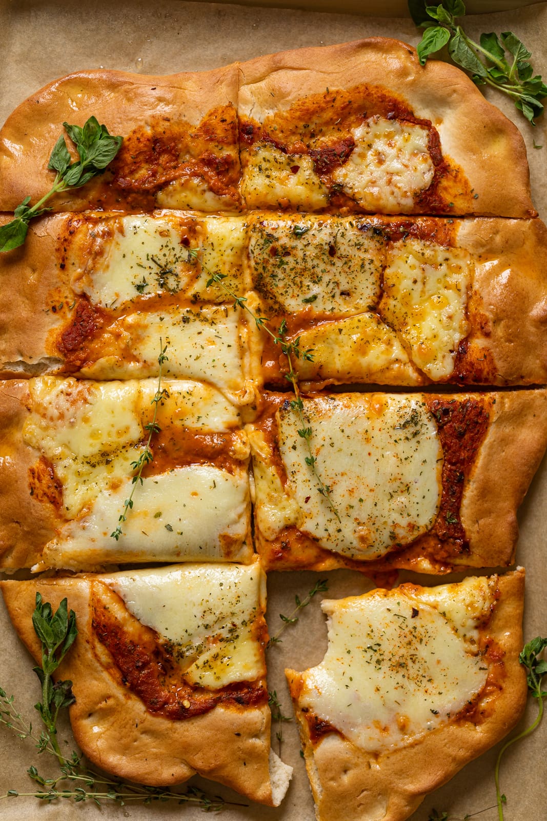 https://www.orchidsandsweettea.com/wp-content/uploads/2022/08/Cheese-Pizza-5-of-9.jpg