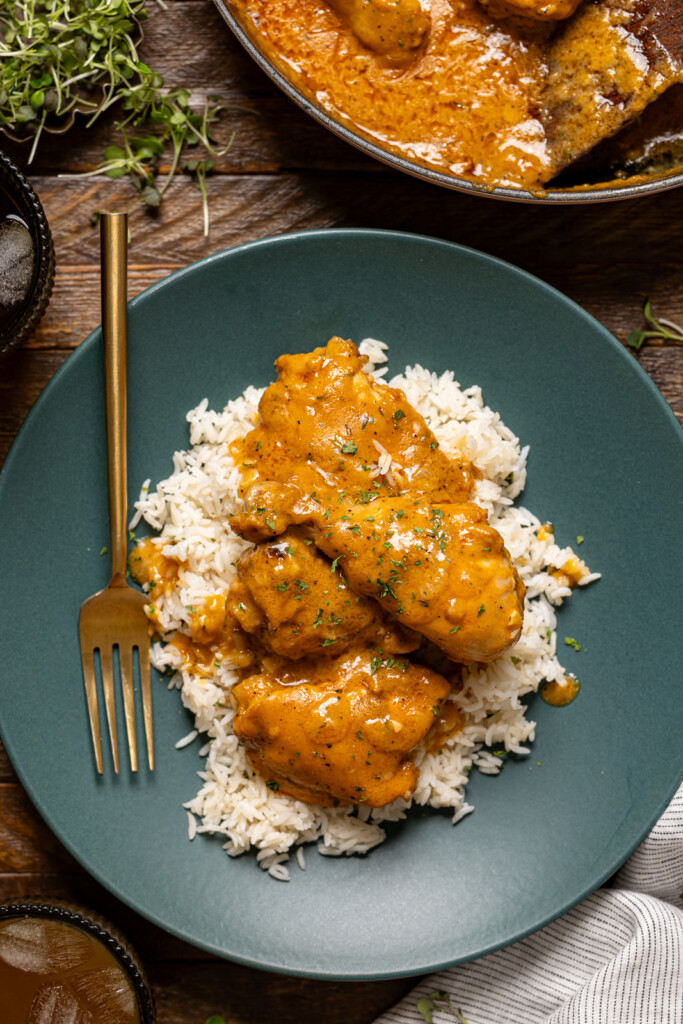 Delicious Southern Smothered Chicken | Orchids + Sweet Tea