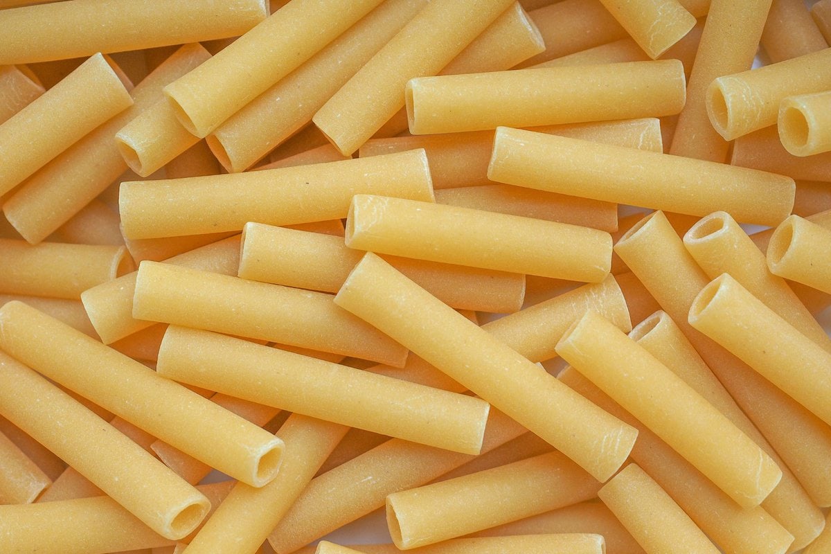 Short, tube-shaped pasta with a smooth surface.