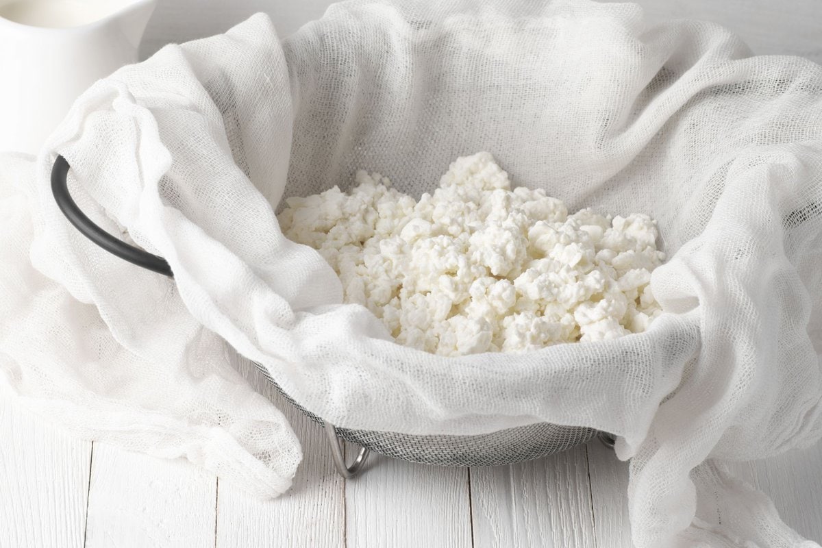 cottage cheese in cheesecloth