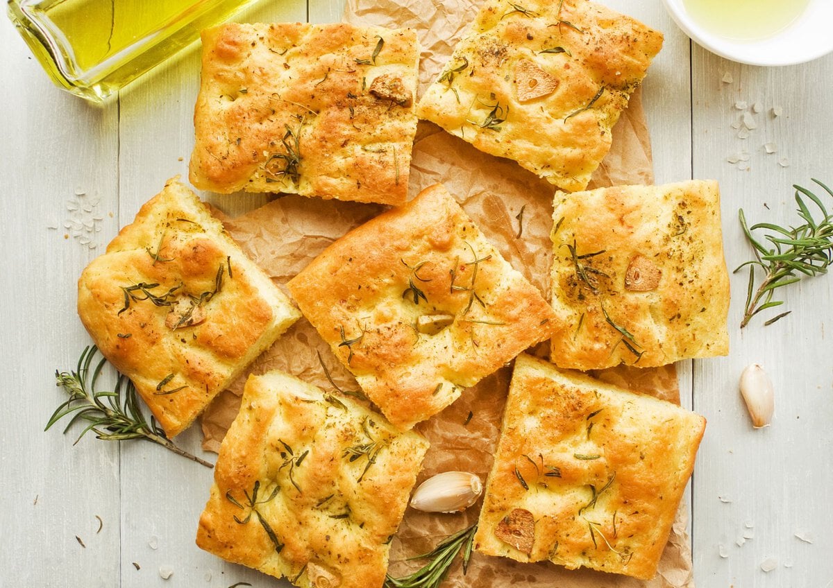  Focaccia with rosemary and garlic.